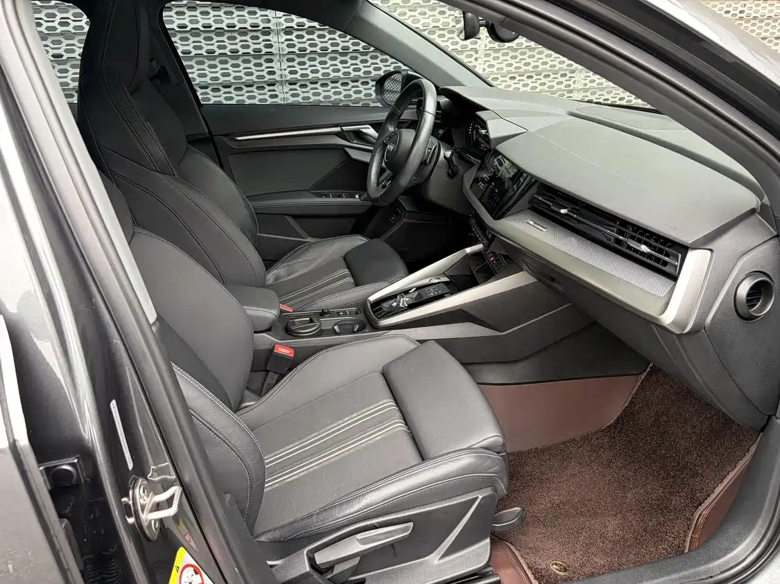 Audi A3 2021 A3L Limousine 35 TFSI Fashion Sport фото 9
