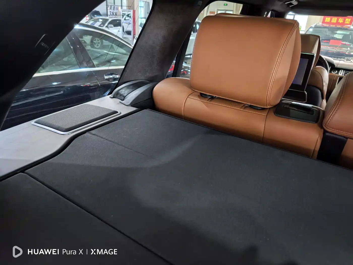 Land Rover Range Rover 2015 3.0 TDV6 Vogue фото 14