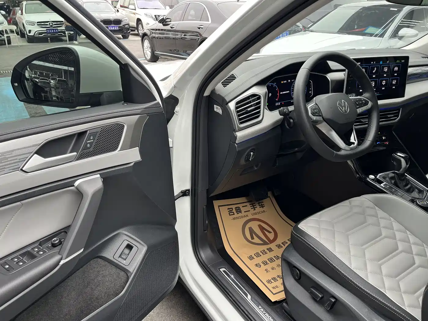 Volkswagen Tayron 2023 380TSI 4WD R-Line High-Performance Edition фото 8