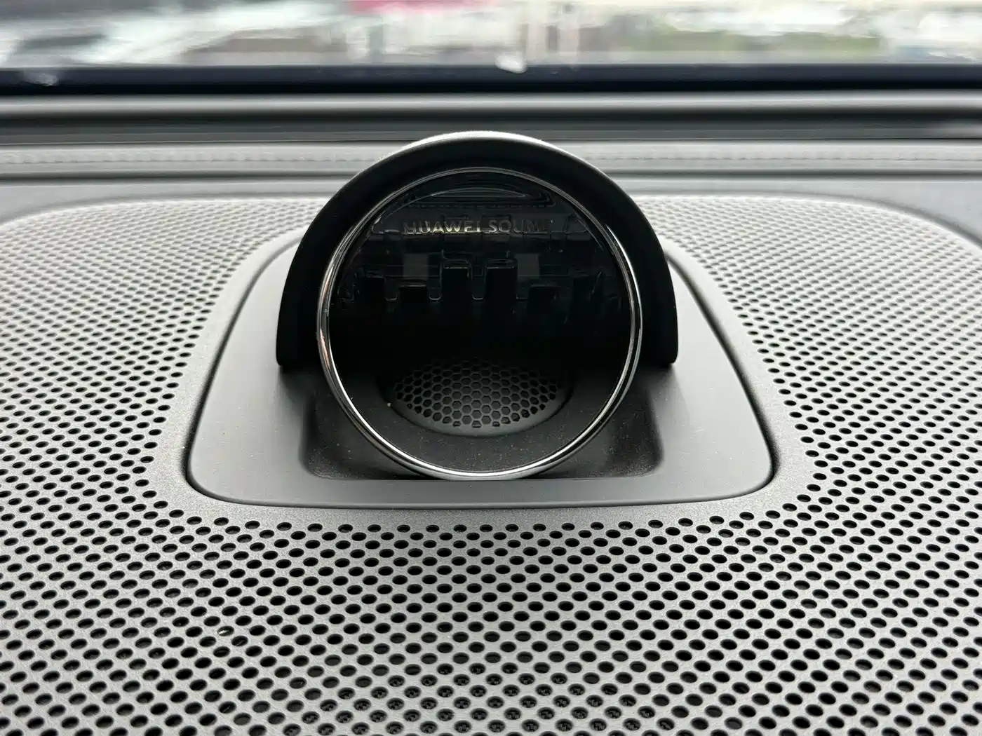 AITO Wenjie AITO M9 2024 Range Extender Max Edition 42kWh 6-seater фото 23