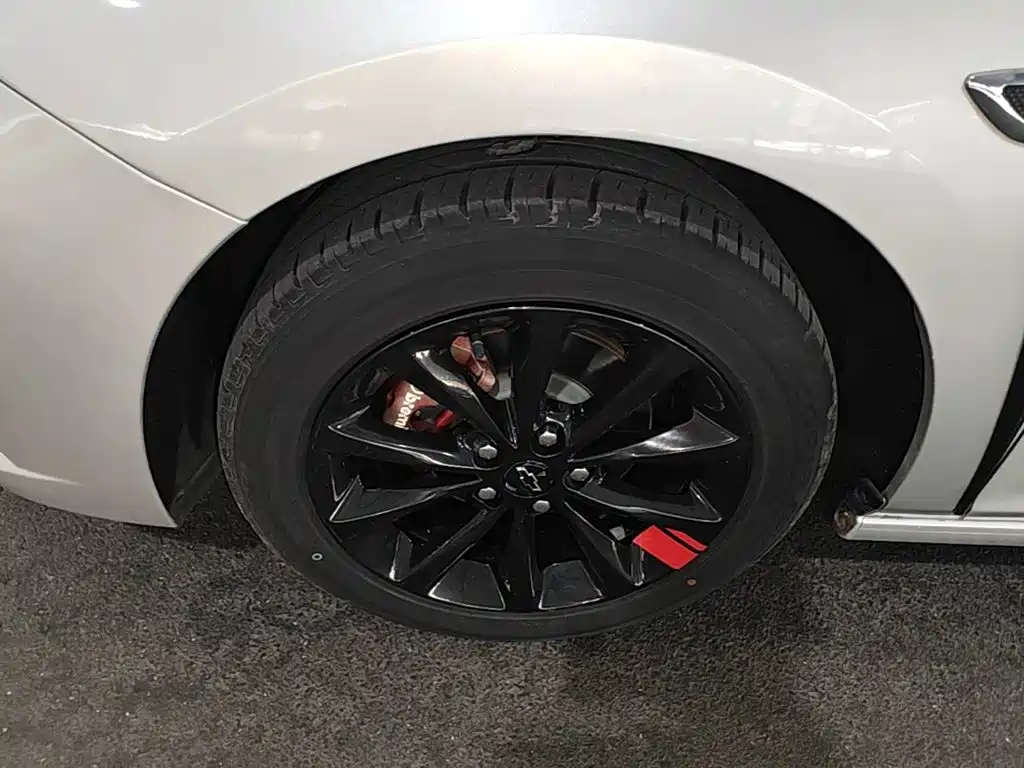 Chevrolet Cruze 2019 2018 Redline 320 Automatic Pioneer Edition