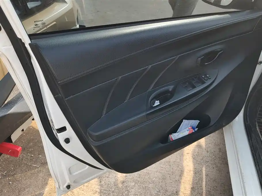 Toyota YARiS L Zhi Xiang 2020 1.5L CVT Leading Edition фото 7
