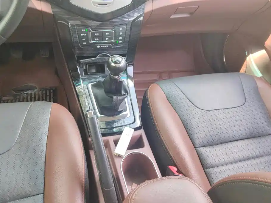 BYD Surui 2015 2015 1.5L Manual Comfort Model
