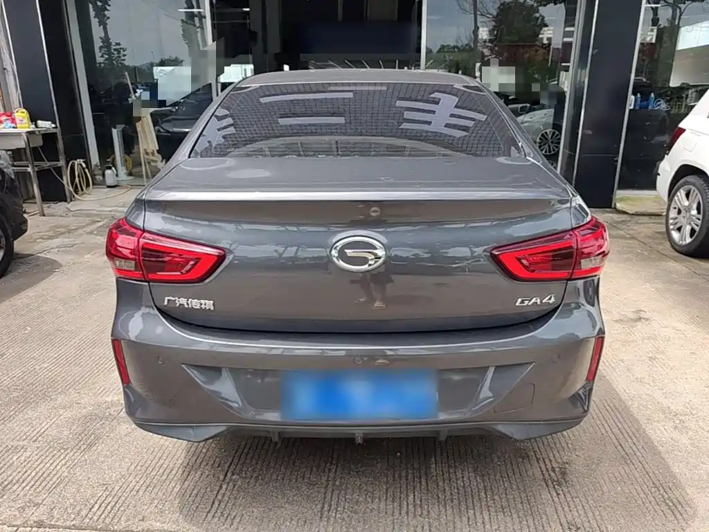 GAC Trumpchi Trumpchi GA4 2021 2021 PLUS 235T Automatic Premium Edition