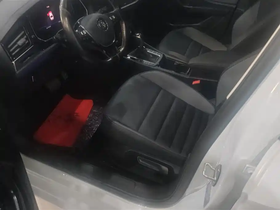 Volkswagen Sagitar 2022 280TSI DSG Surpassing Edition фото 9