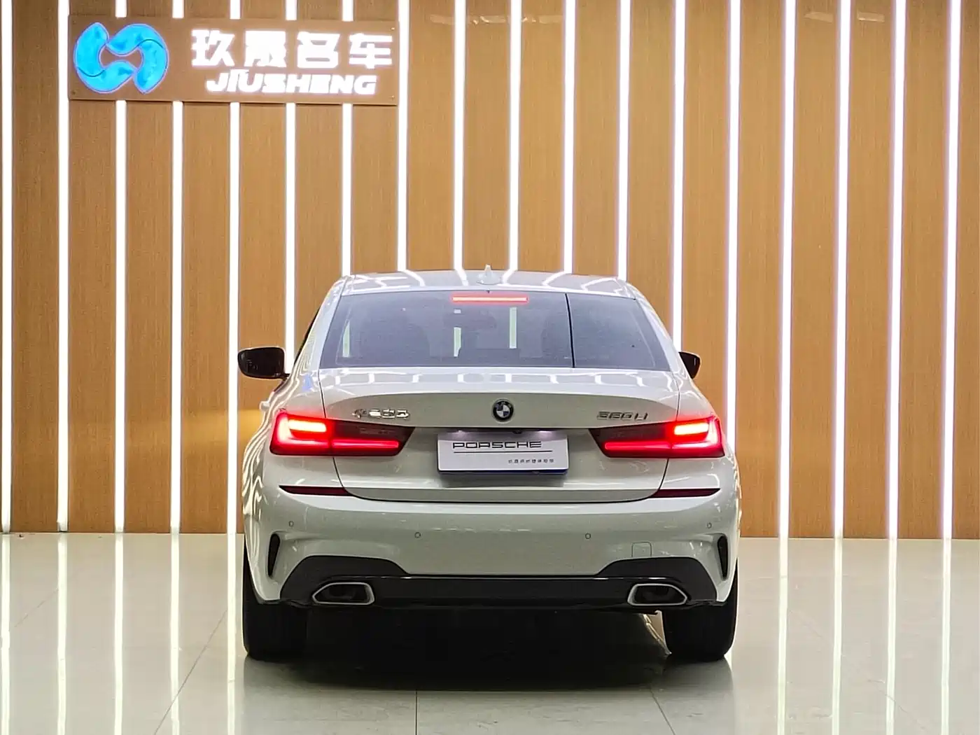 BMW 3-SERIES