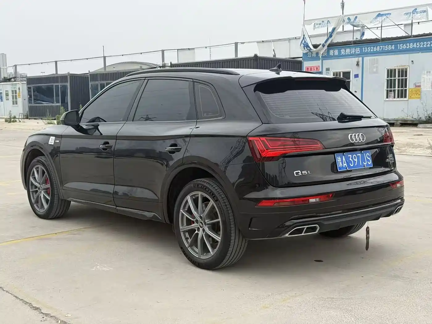 Audi Q5L 2023 40T Luxury Dynamic фото 5