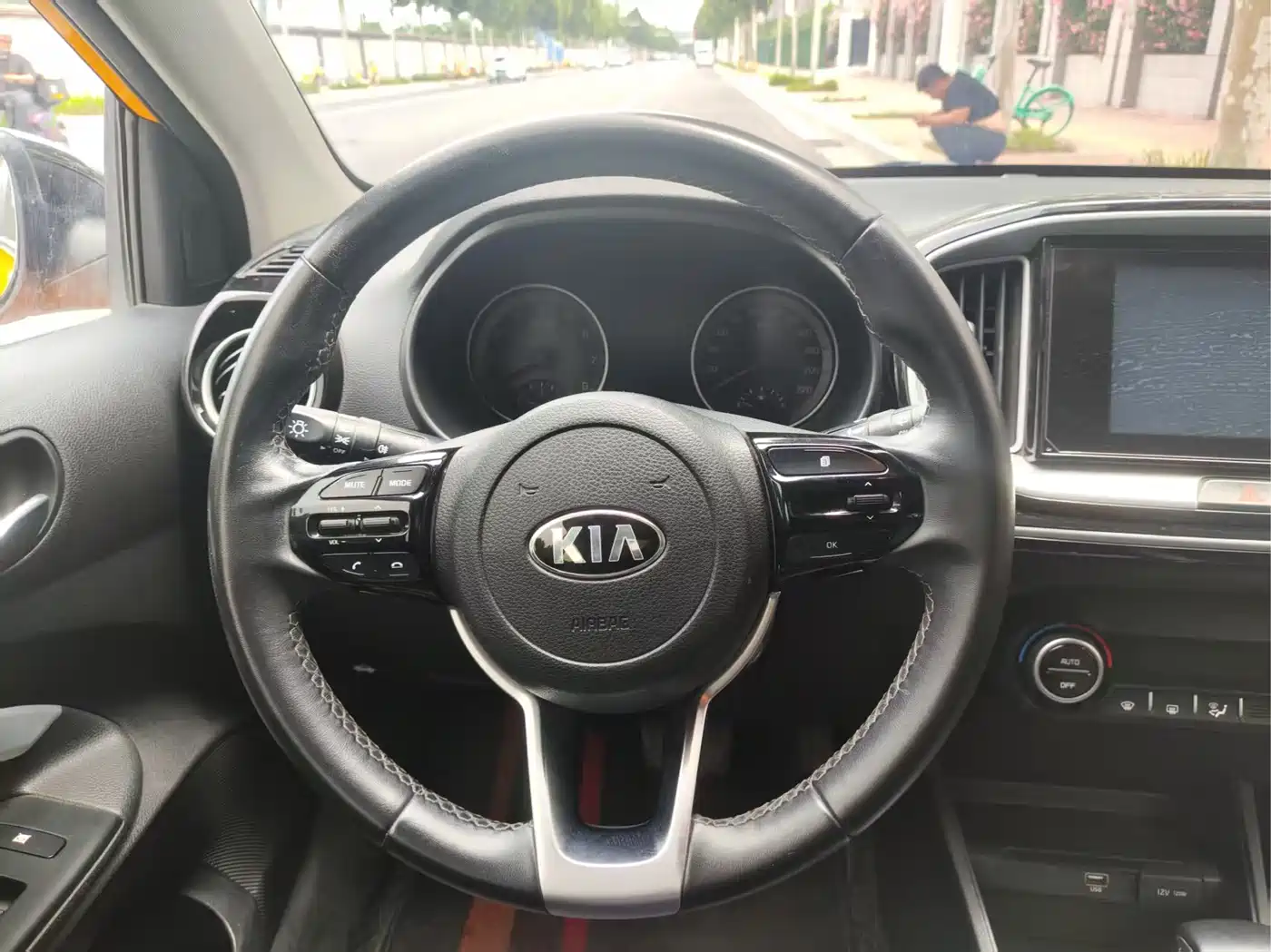 Kia KX1 2019 1.4L Automatic Fun Edition China VI фото 11