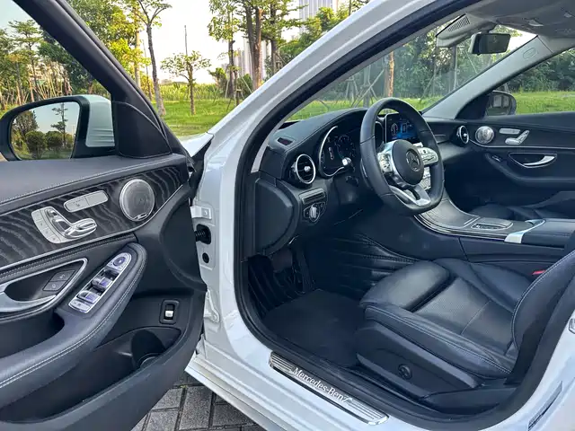 Mercedes-Benz C-Class 2020 Facelift C 260 L Sport — фото 4