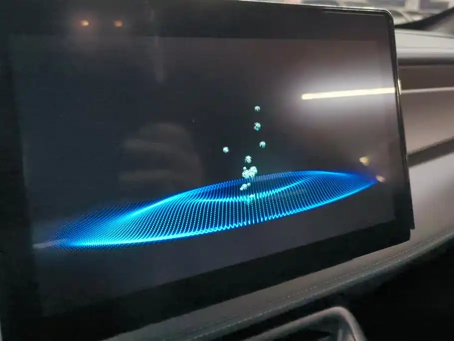 BYD Qin PLUS 2025 DM-i Smart Drive 55KM Leader фото 13