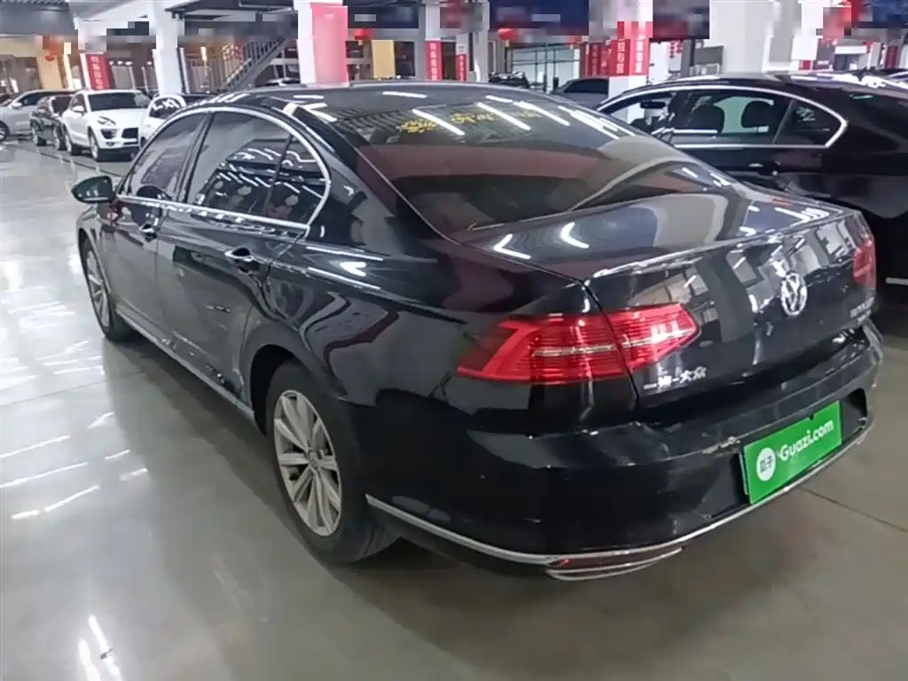 Volkswagen Magotan 2019 330TSI DSG Leading China V фото 5