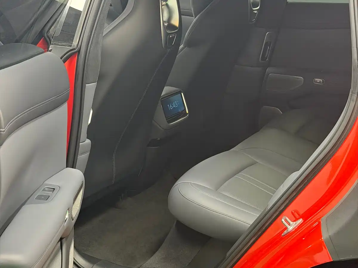 Xiaomi Auto Xiaomi YU7 2025 Ultra Long Range High Performance AWD Max Edition фото 15