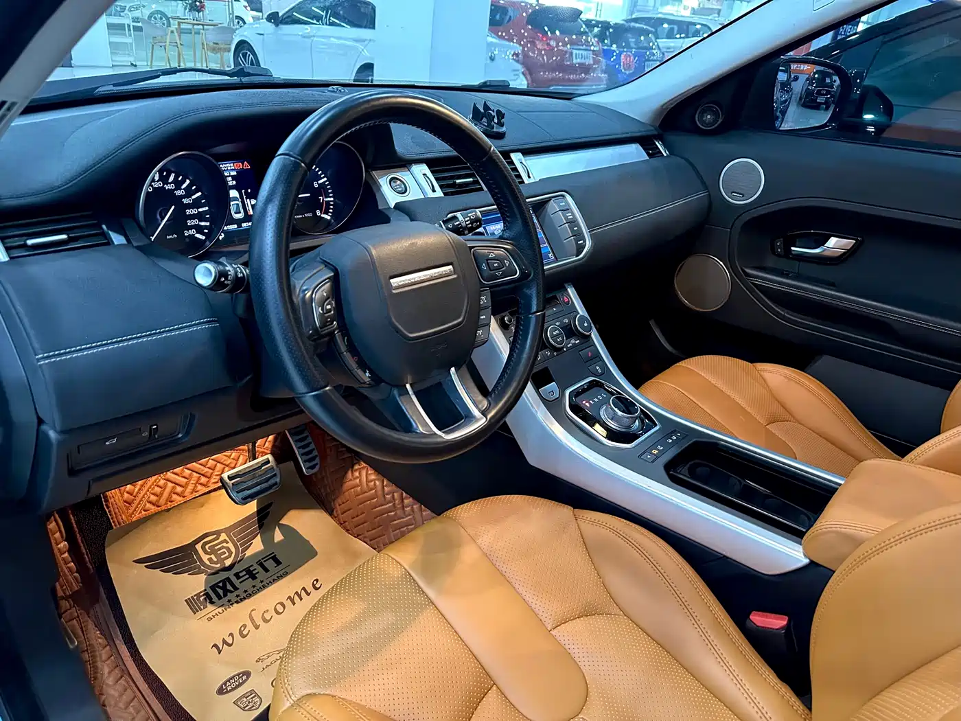 Land Rover Range Rover Evoque (Import) 2014 2.0T 5-door Brilliance Sport фото 7