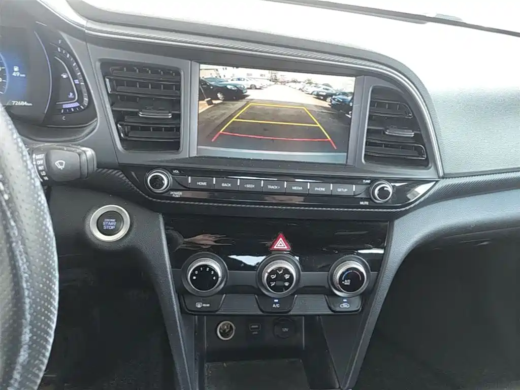 Hyundai Elantra 2019 1.4T Dual-clutch XuanDong·Vitality Type фото 13
