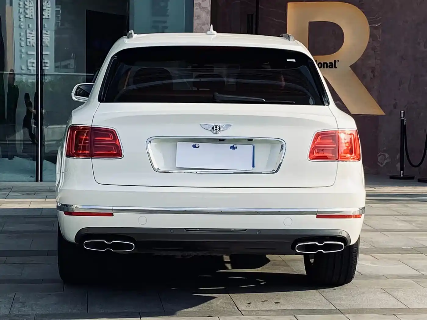صورة 7 - Bentley Bentayga