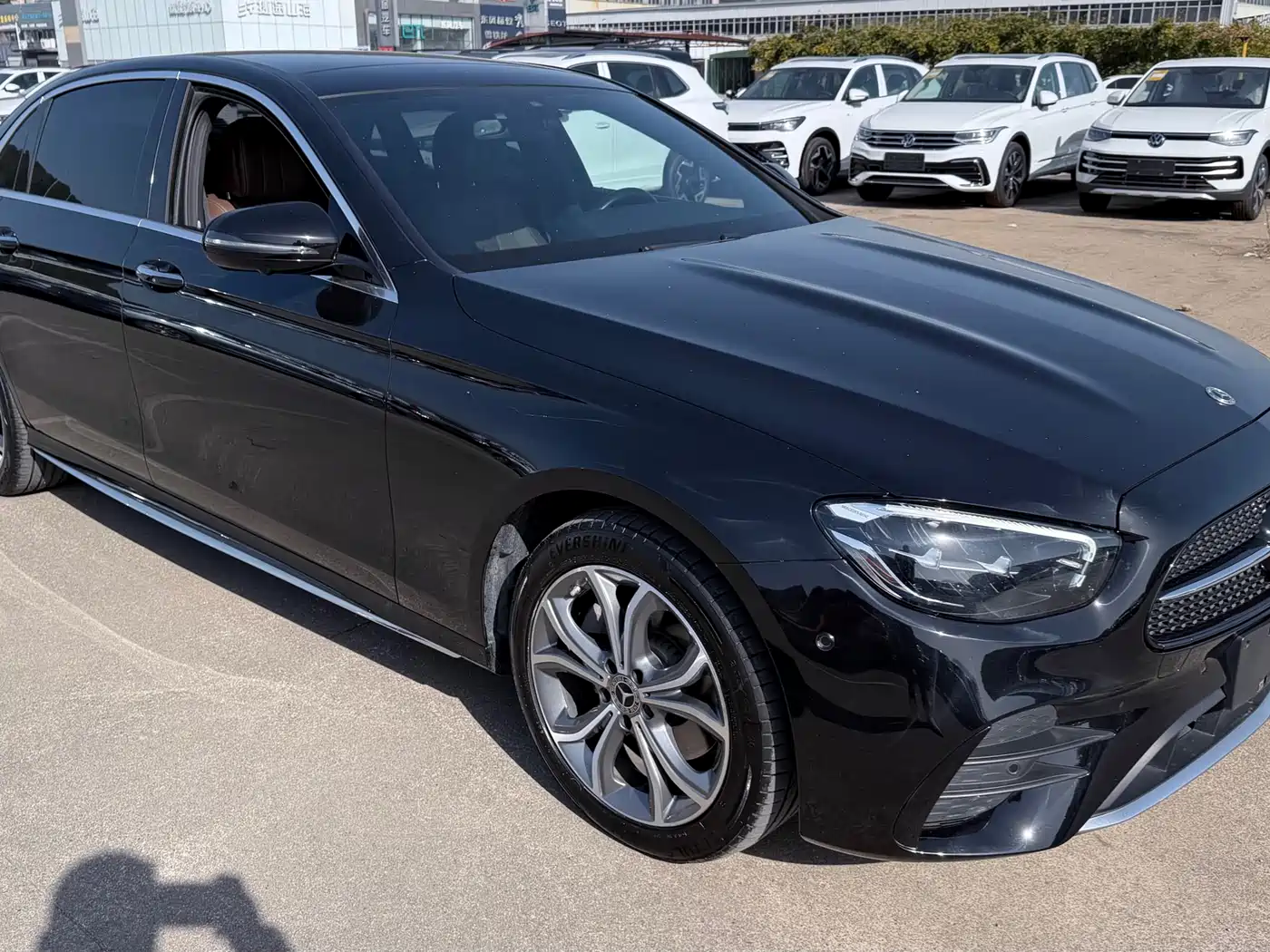 MERCEDES-BENZ E CLASS