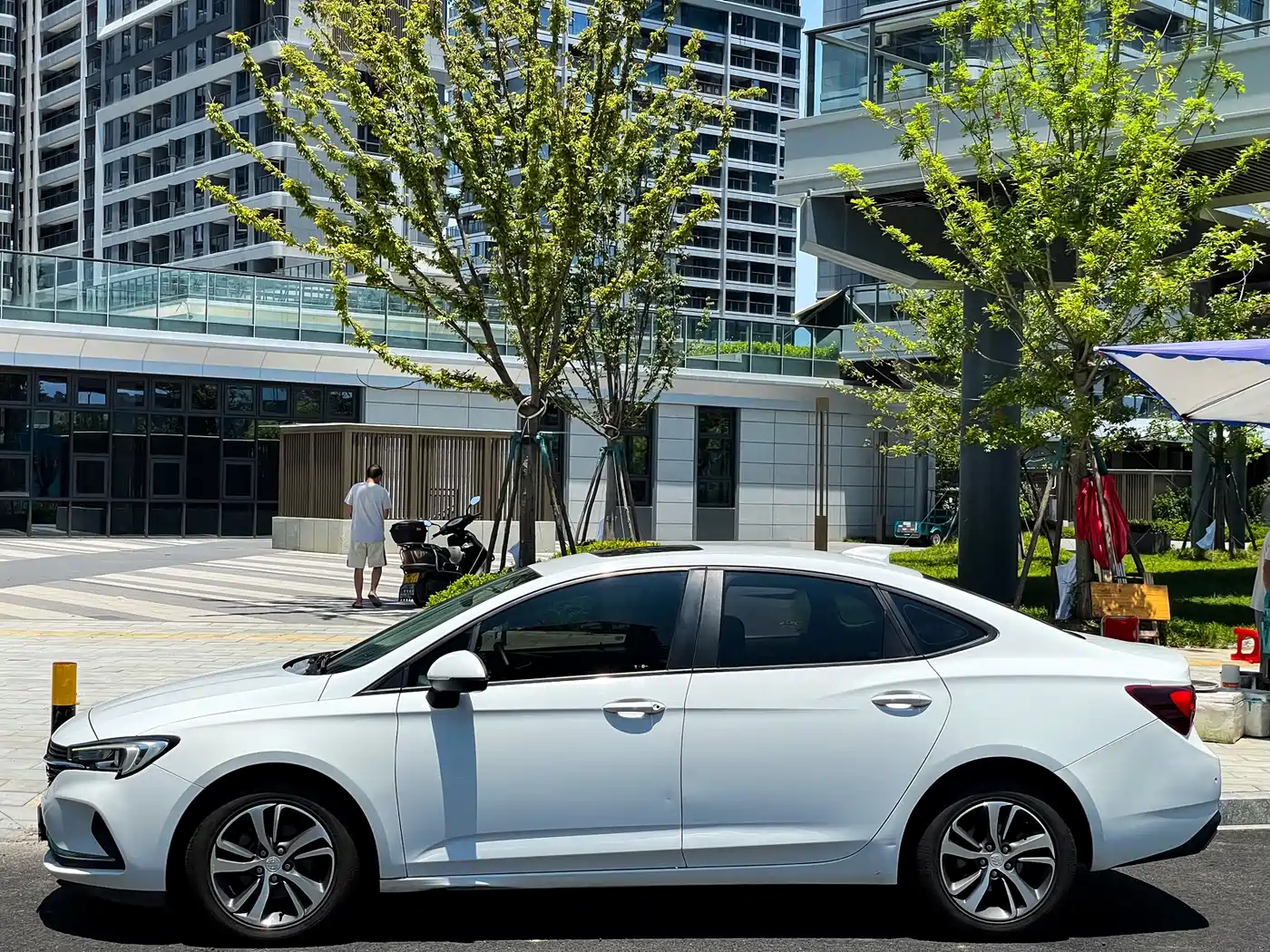 Фото 4 - Buick Verano