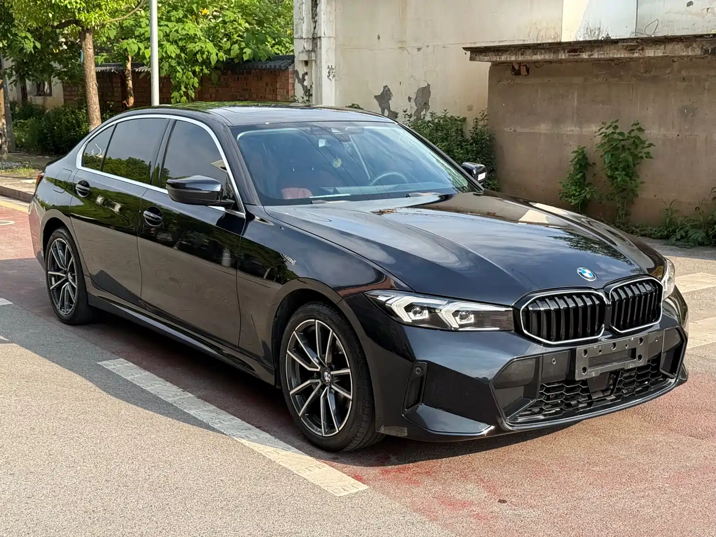 BMW 3-SERIES