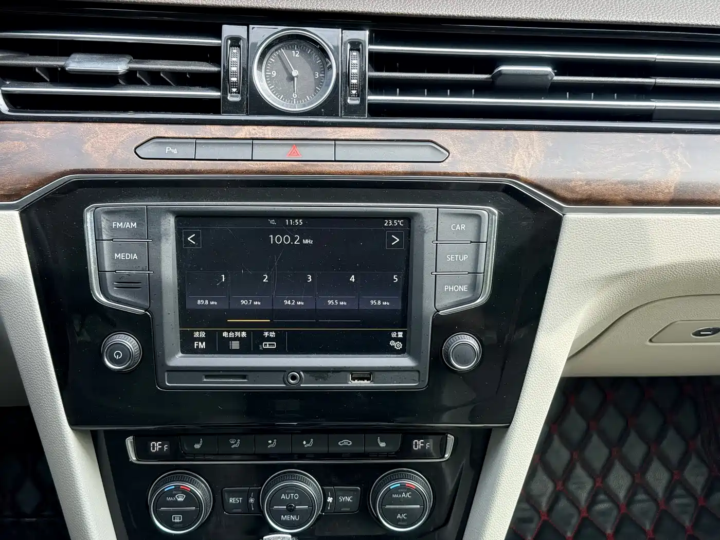 Volkswagen Magotan 2017 330TSI DSG Luxury фото 14