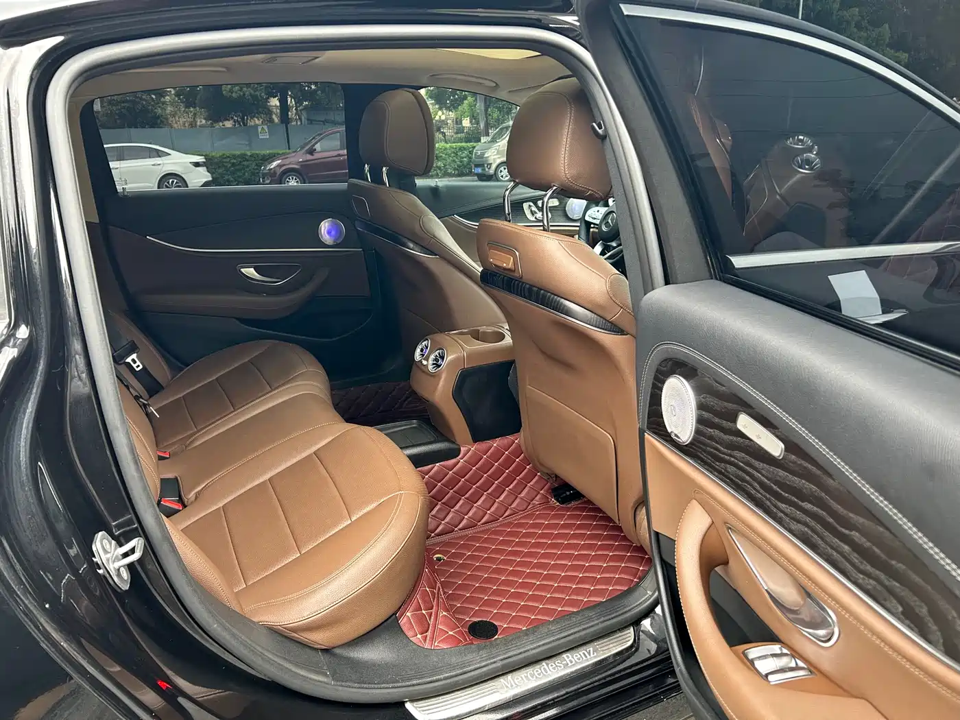 Mercedes-Benz E-Class 2020 Facelift E 300 L Sport Fashion фото 12