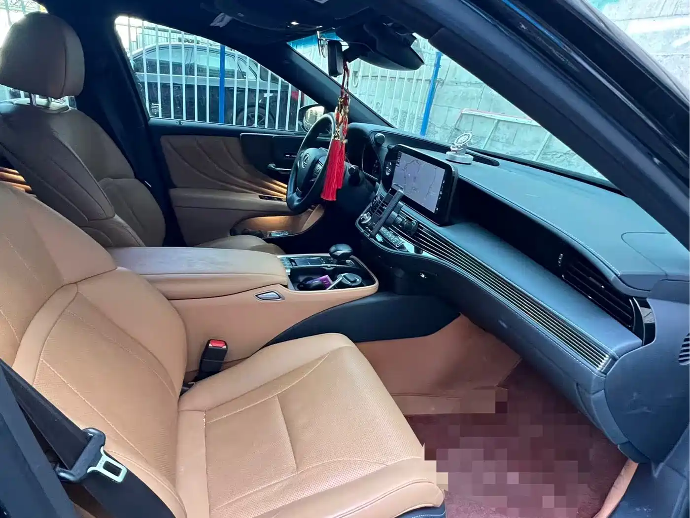 Lexus LS 2023 500h Excellence Edition фото 7
