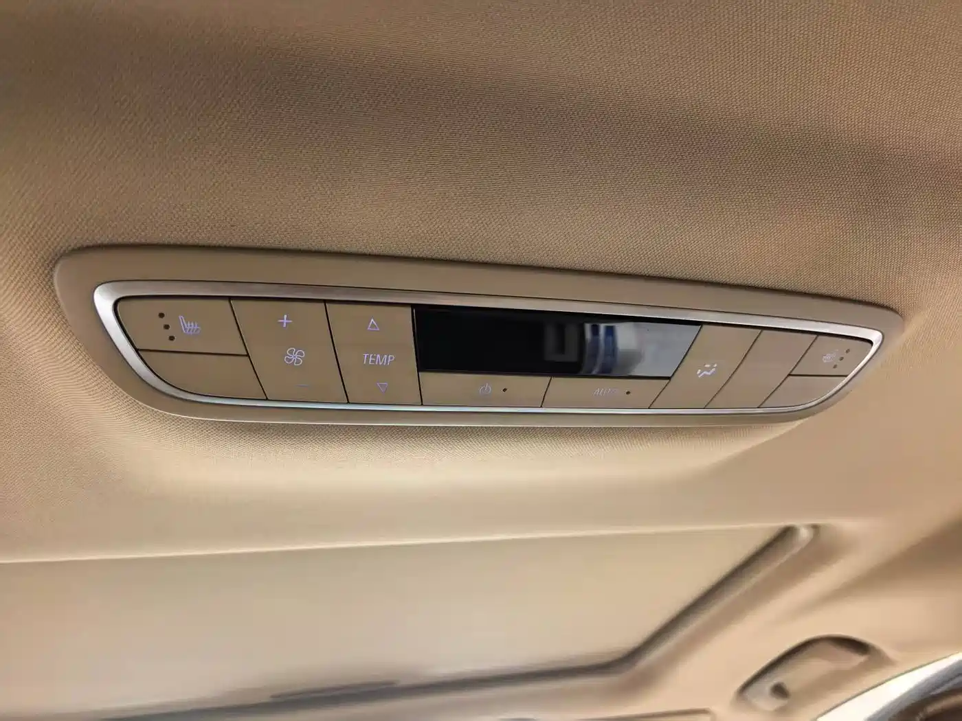 Buick GL8 2017 ES 28T Premium China V фото 9