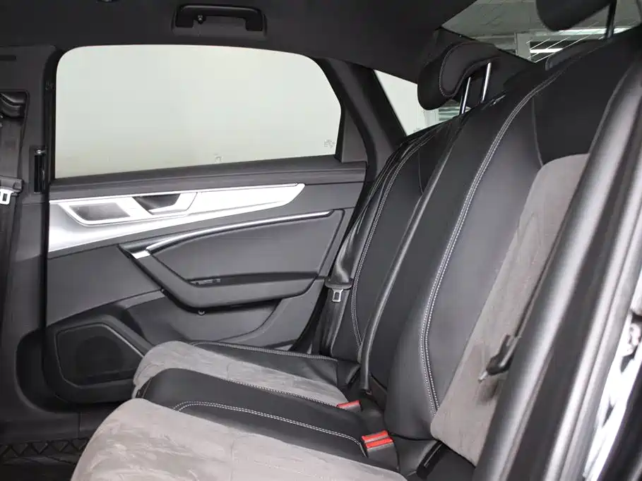 Audi A6L 2024 45 TFSI Premium Dynamic фото 8