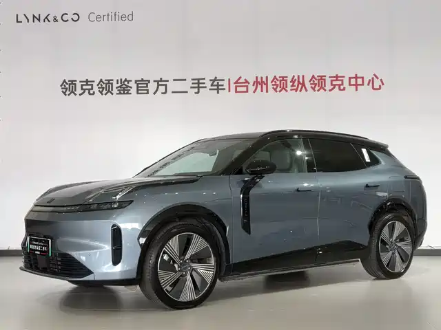 Lynk & Co 08 EM-P 2024
