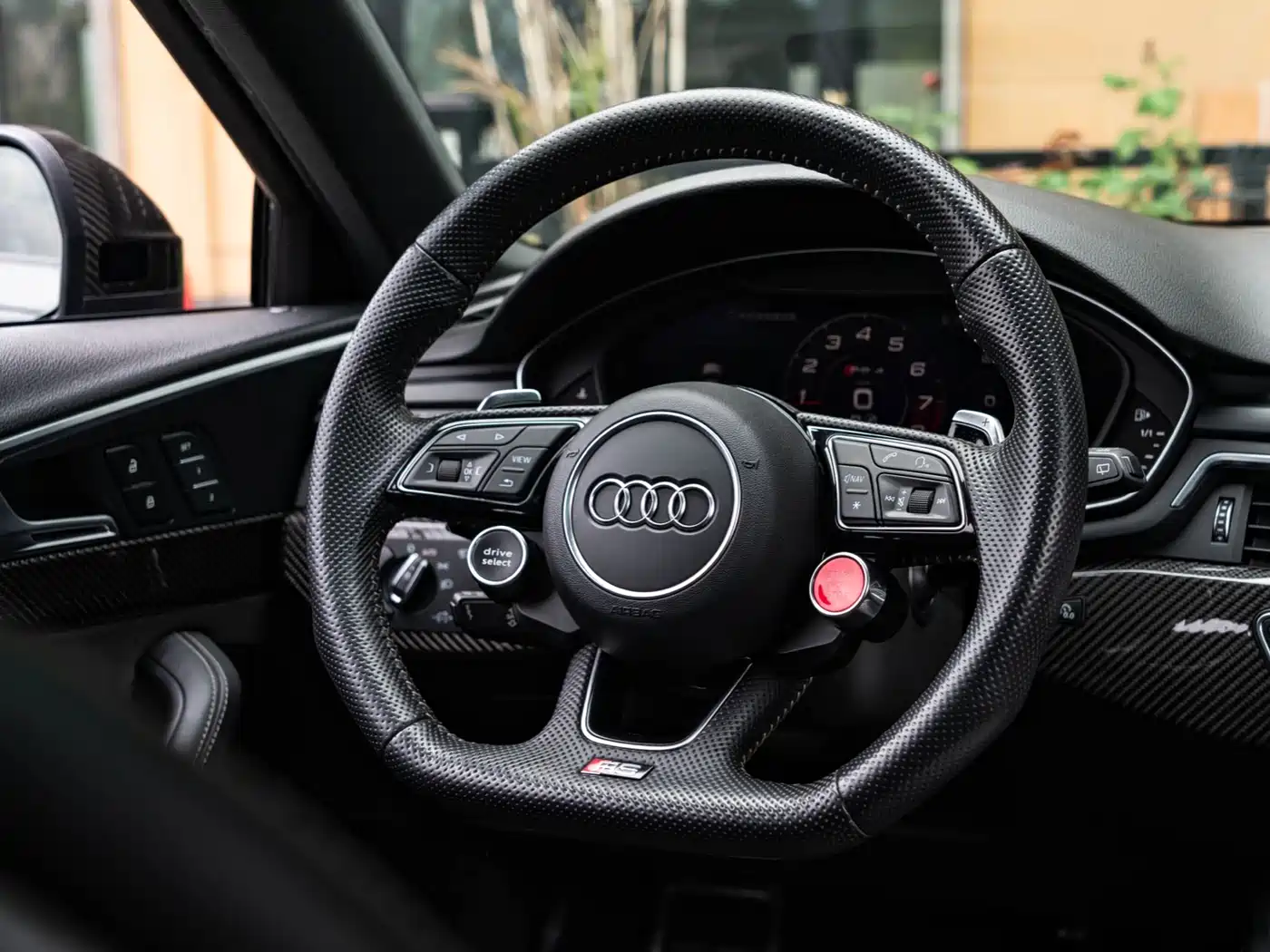 Audi RS 4 2019 RS 4 2.9T Avant фото 8