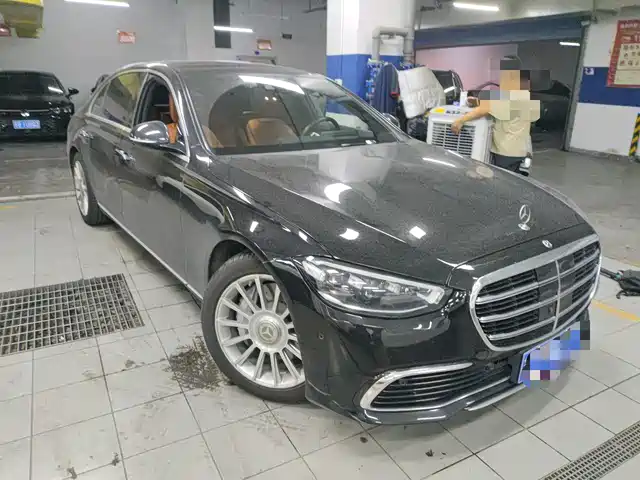 Mercedes-Benz S-Class 2021