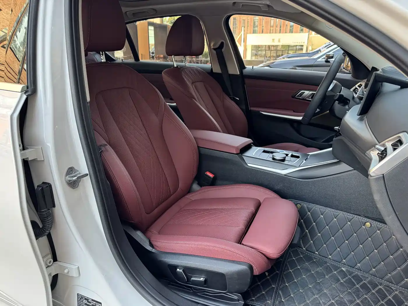 BMW i3 2026 2025 eDrive 35 L