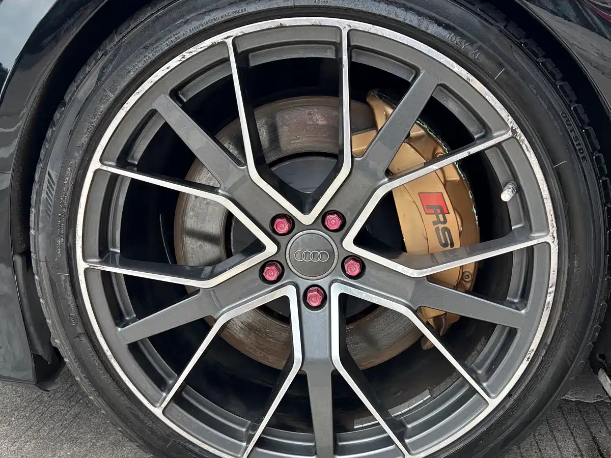 Audi S7 2013 4.0 TFSI quattro фото 17