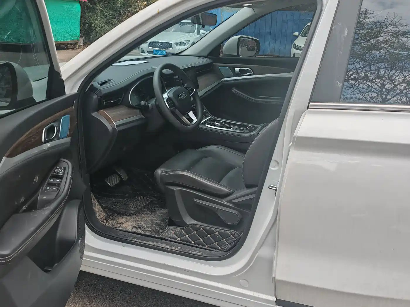 SKYWORTH AUTO SKYWORTH EV6