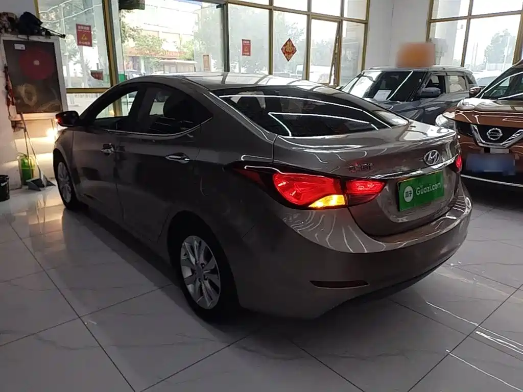 Hyundai Langdong 2016 1.6L Automatic Premium Edition фото 5
