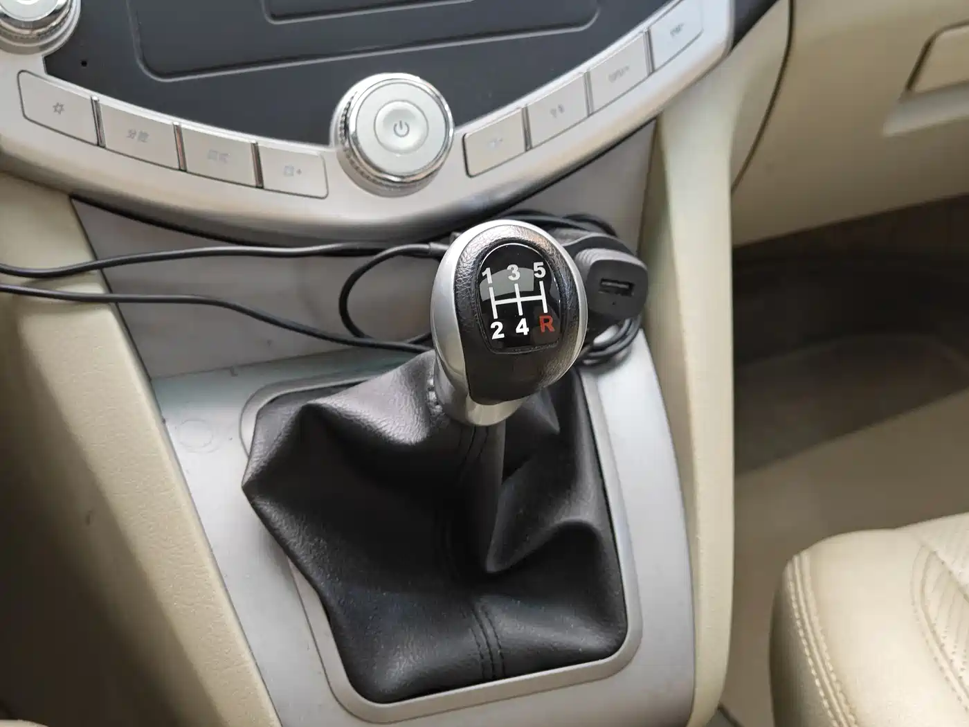 BYD S6 2012 2.0L Manual Premium фото 17