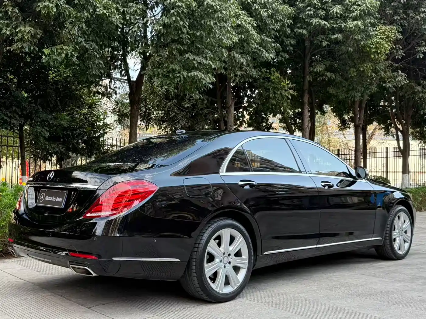 Mercedes-Benz S-Class 2017 S 400 L фото 28