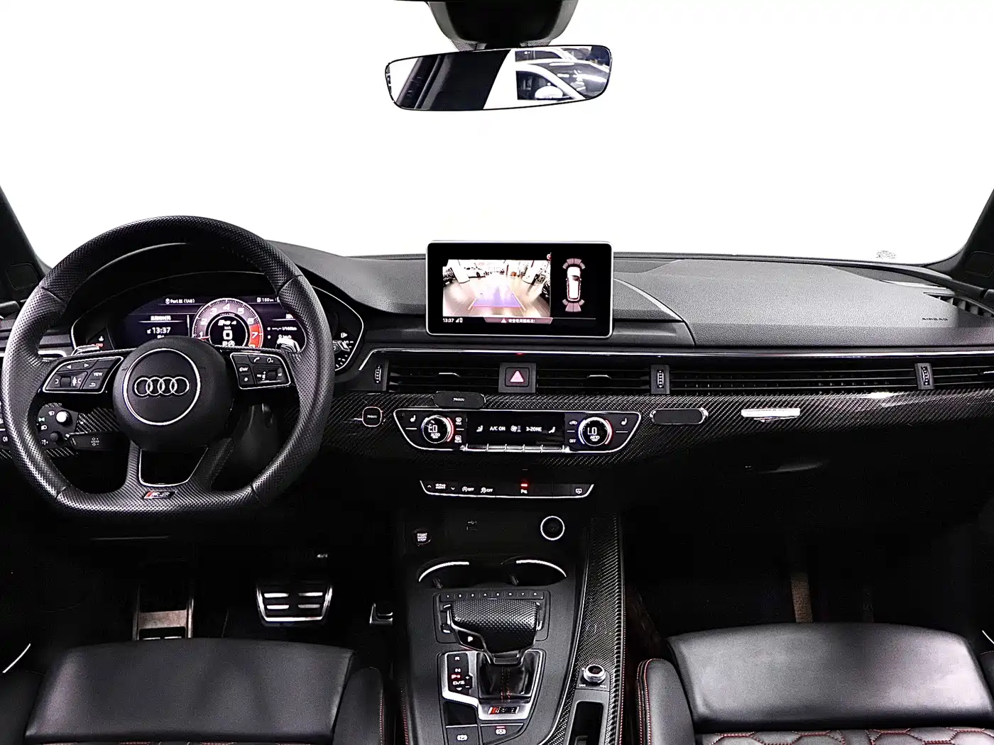 Audi RS 4 2019 RS 4 2.9T Avant фото 19