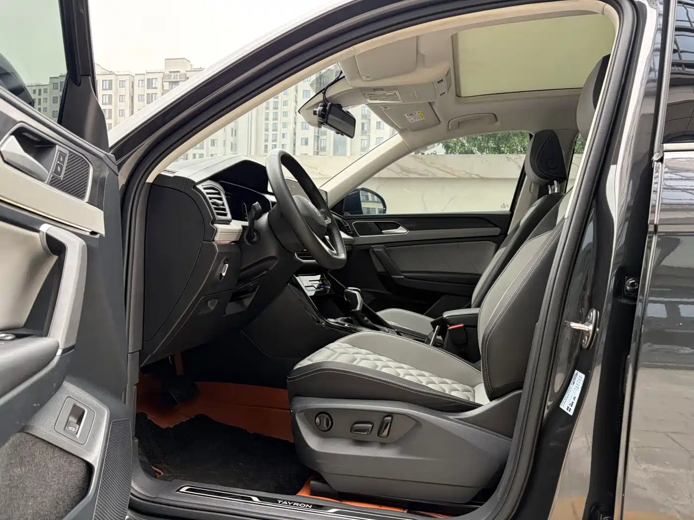 Volkswagen Tayron 2023 330TSI 2WD Luxury Plus Advanced Edition фото 5