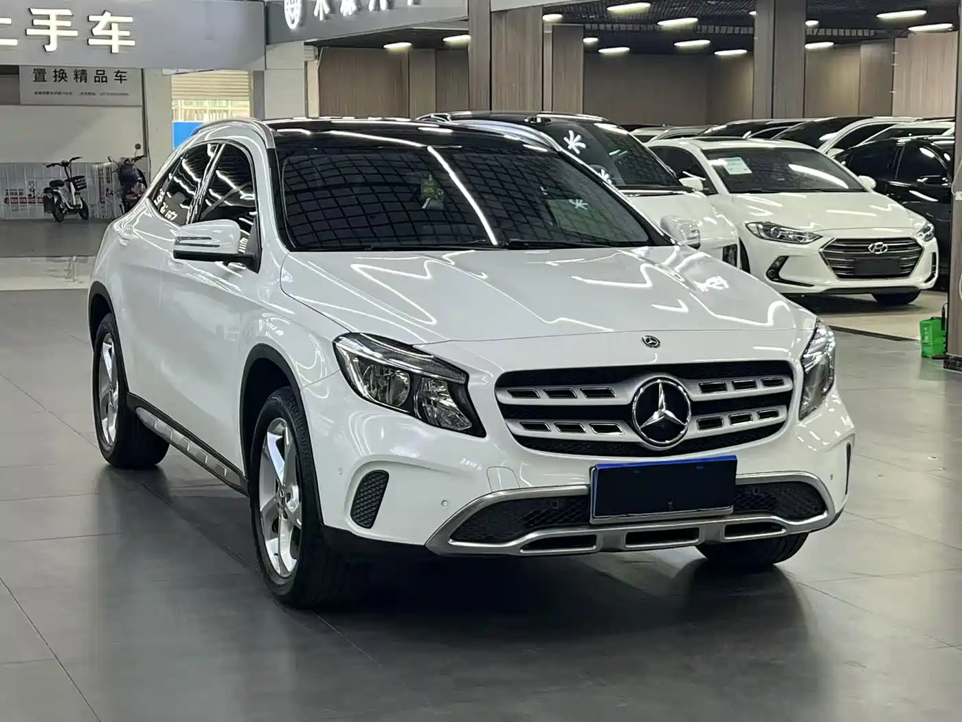 Mercedes-Benz GLA 2019 GLA 200 Dynamic фото 2