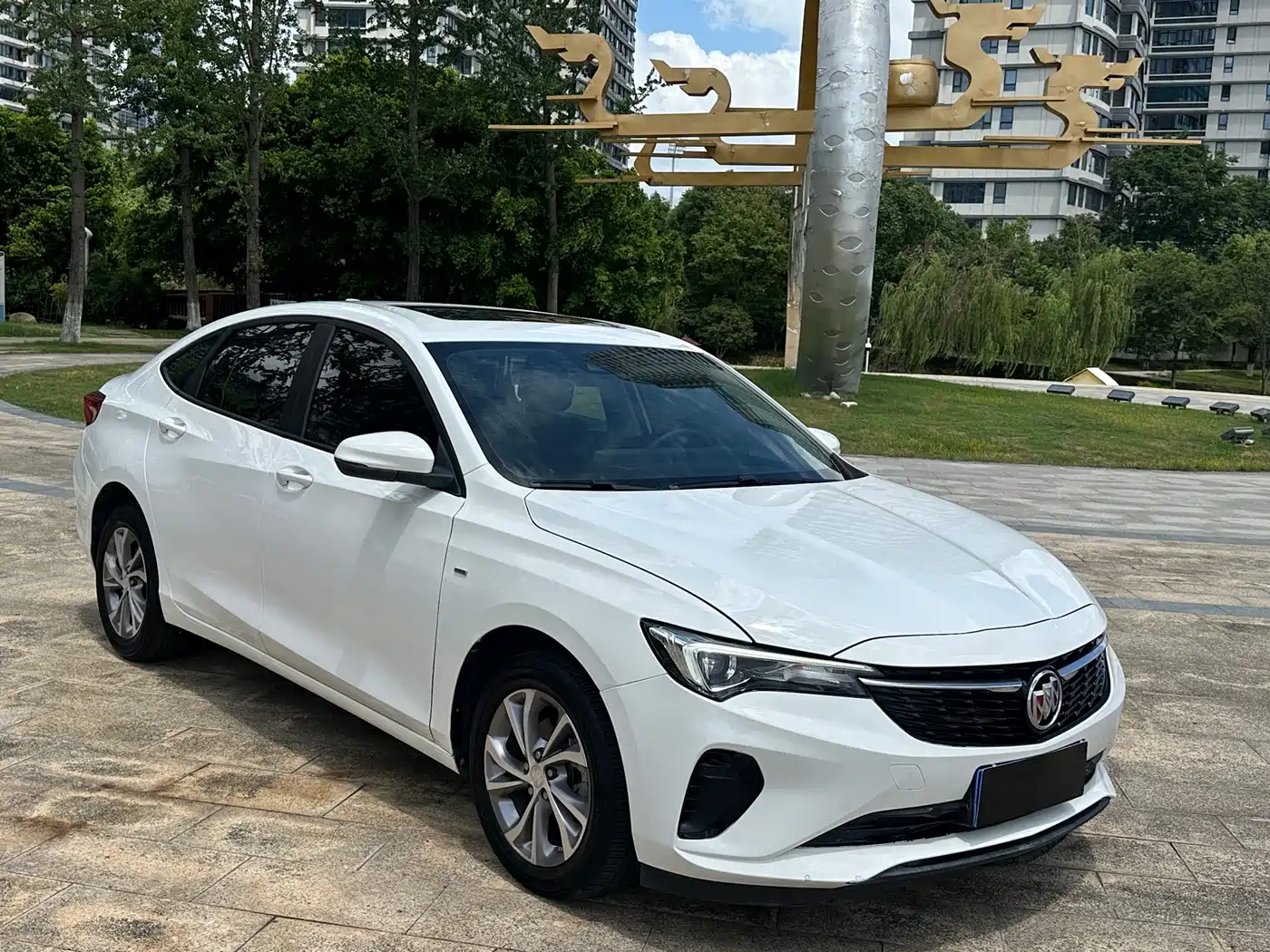 Фото 4 - Buick Verano
