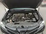 Фото 3 - Toyota Camry