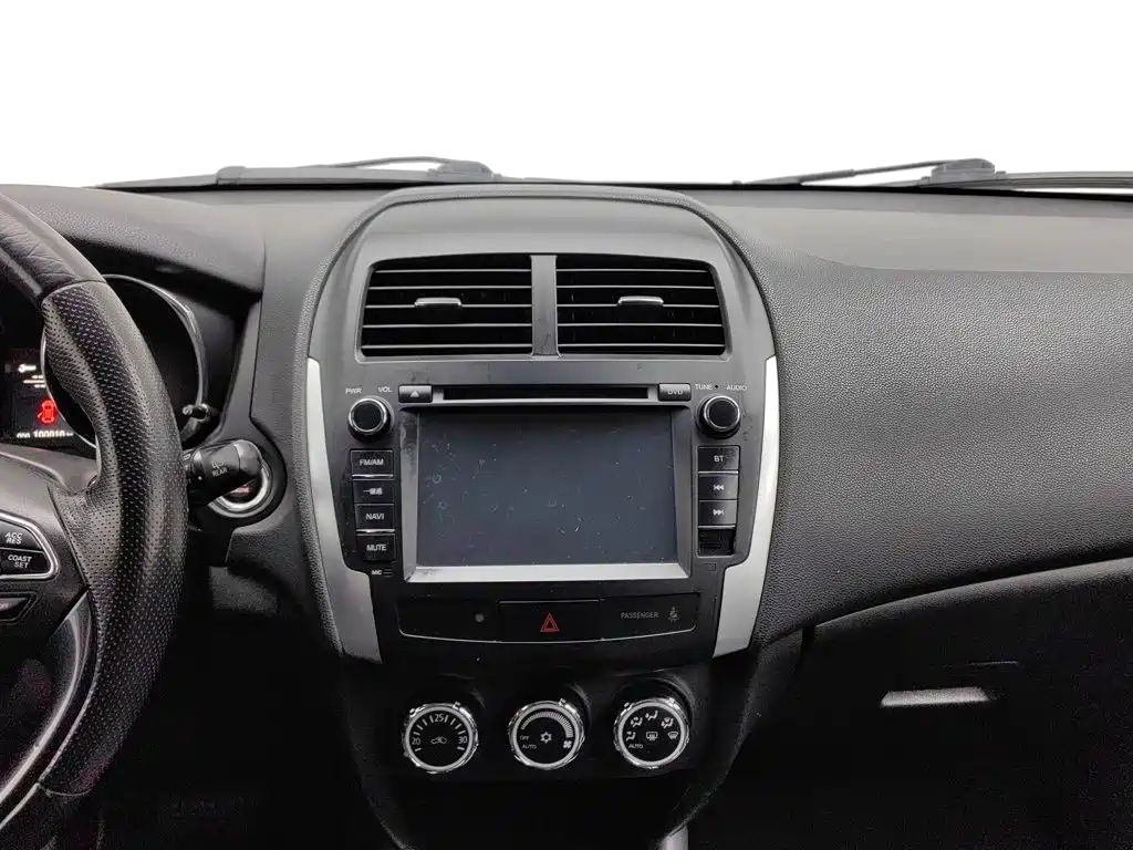 Peugeot 4008 (Import) 2014 2013 2.0L 2WD Luxury