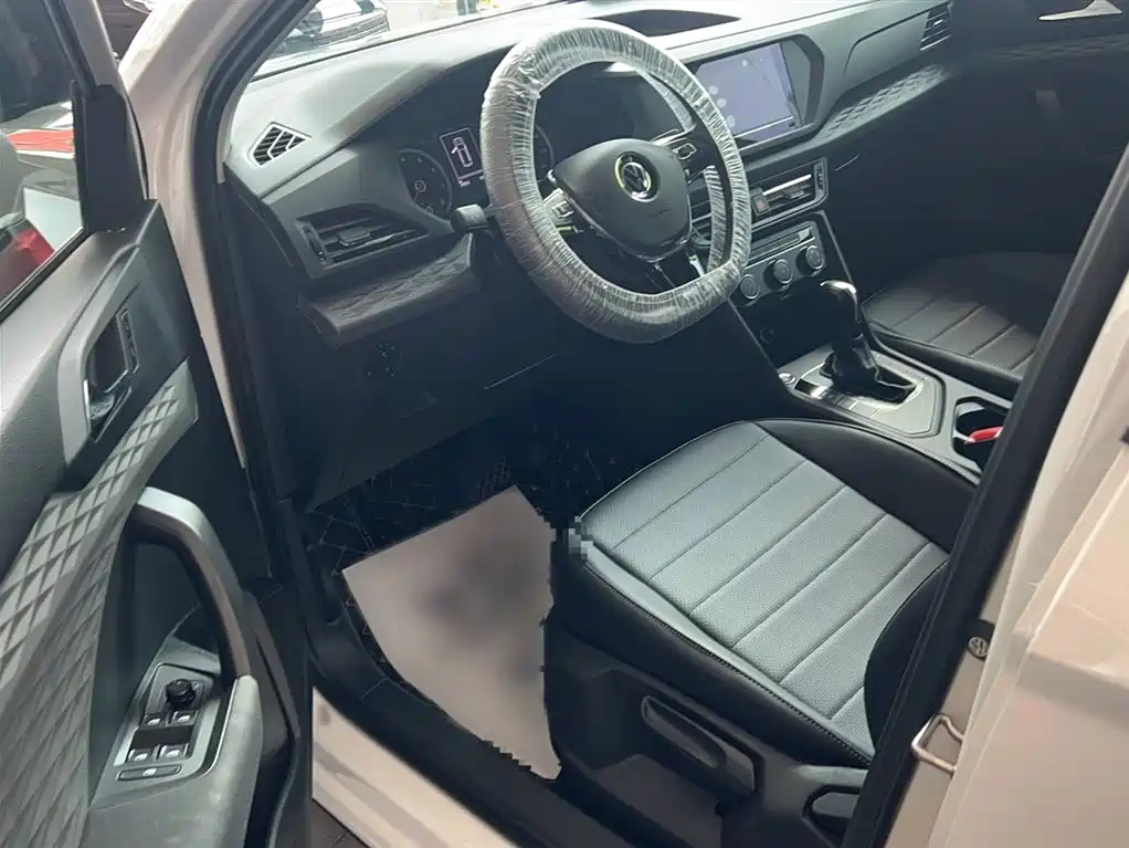 Volkswagen Tharu 2021 Model 280TSI 2WD Trend Edition фото 8