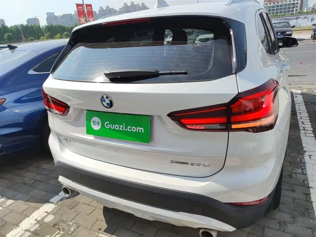 BMW X1 2020 sDrive20Li Premium Edition фото 6