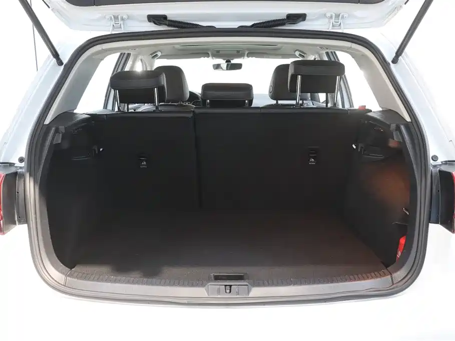 Volkswagen Golf 2019 280TSI DSG Luxury (China V) фото 30