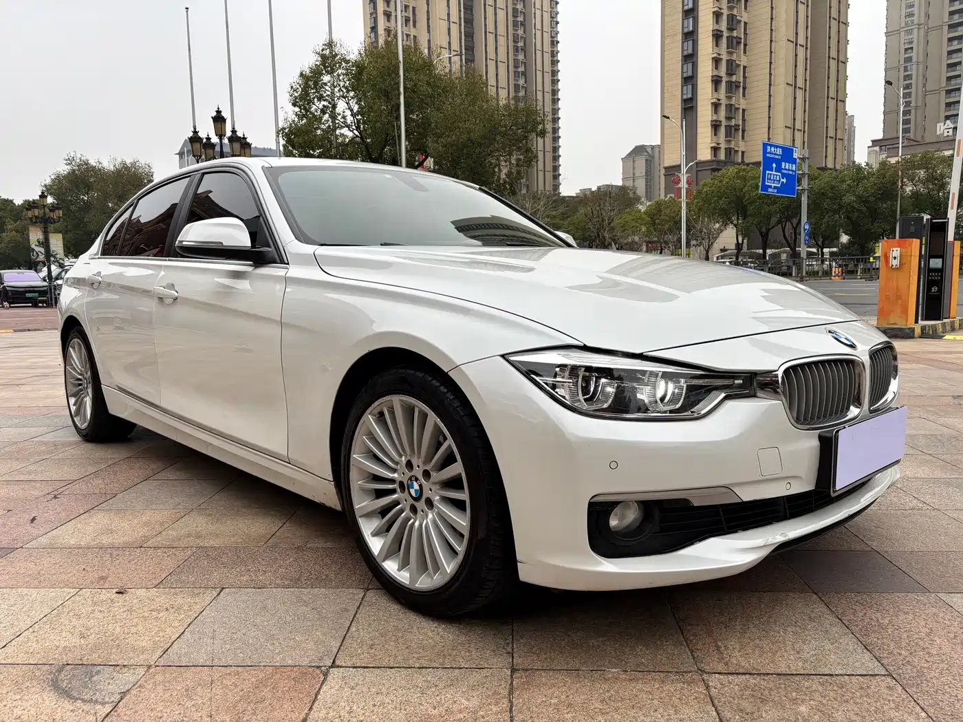 BMW 3 Series 2018 320Li Fashion Style фото 3