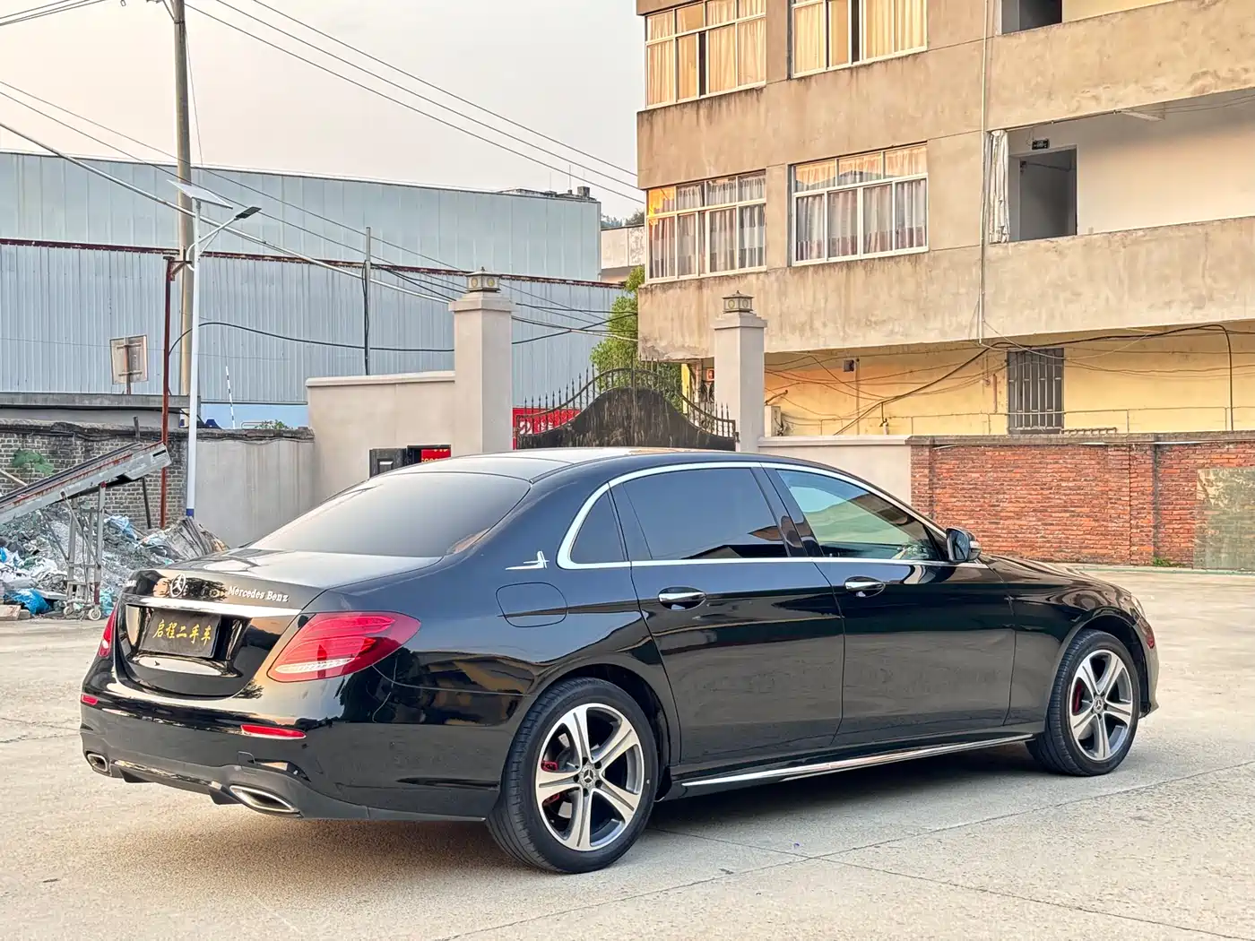 Mercedes-Benz E-Class 2019 E 200 L Sport фото 8