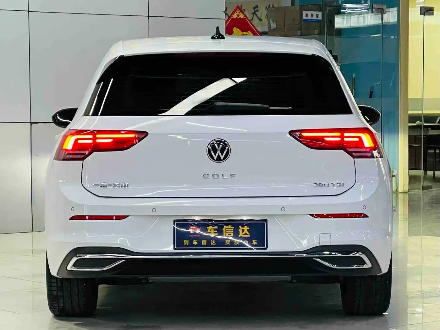 Volkswagen Golf 2024 2023 200TSI DSG Pro