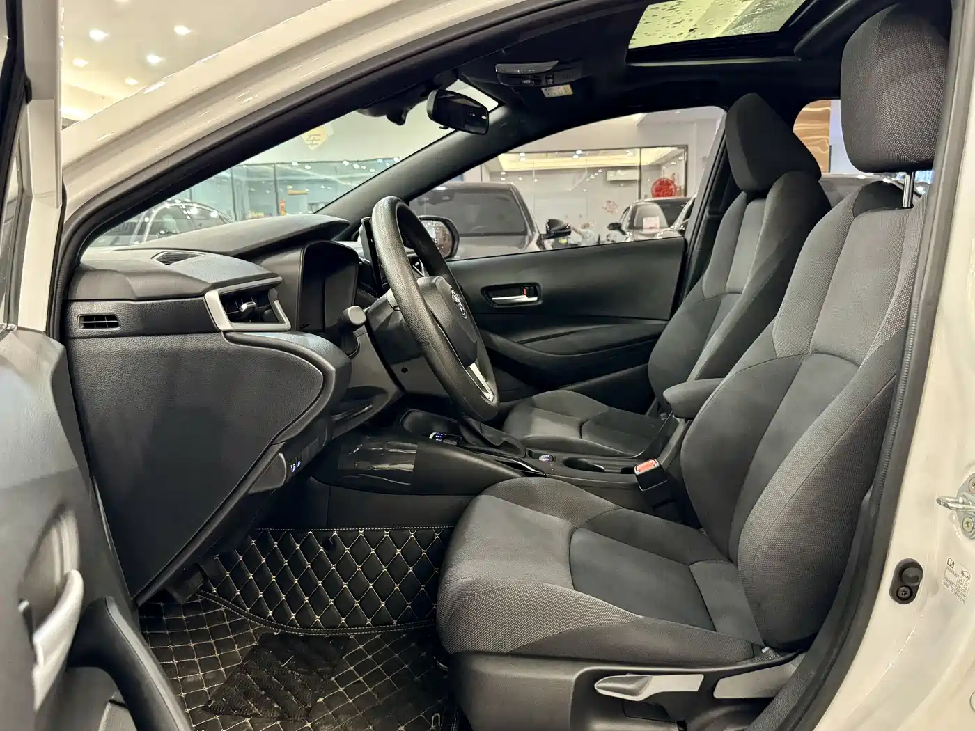 TOYOTA LEI LING