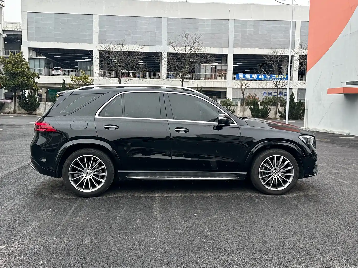 MERCEDES-BENZ GLE